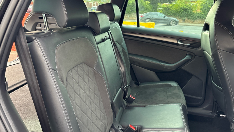 Skoda Kodiaq 1.5 TSI Sport Line 5dr DSG [7 Seat] Petrol Estate